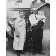 Mary, Albert and son Harlan, 1925